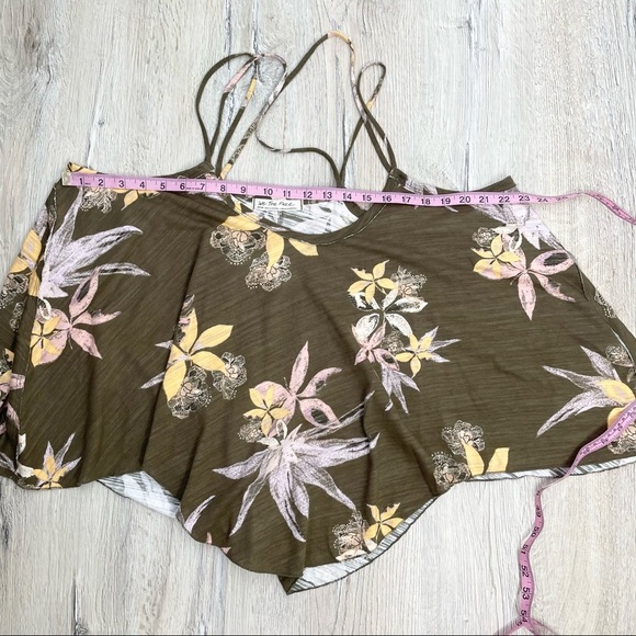 Free People Hey Girl Tank Top Sz Medium - Picture 10 of 12